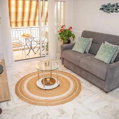 Superbe Port De Lumineux,clim , Parking Apartamento *