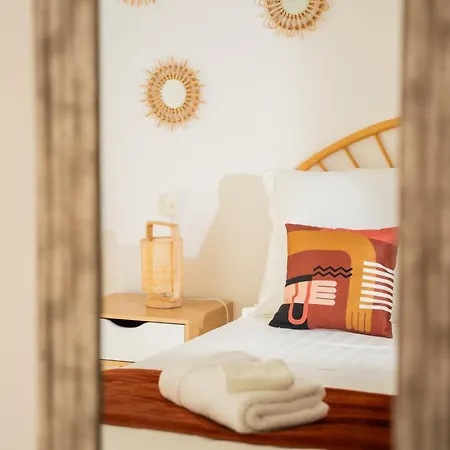 Superbe Port De Lumineux,clim , Parking Niza